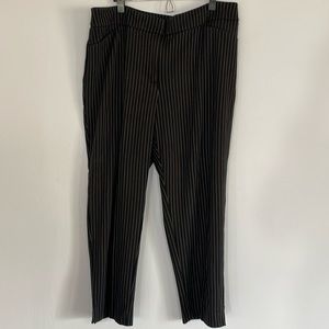 Chico’s Black White Striped Dress Pants women’s size 3, US size 16